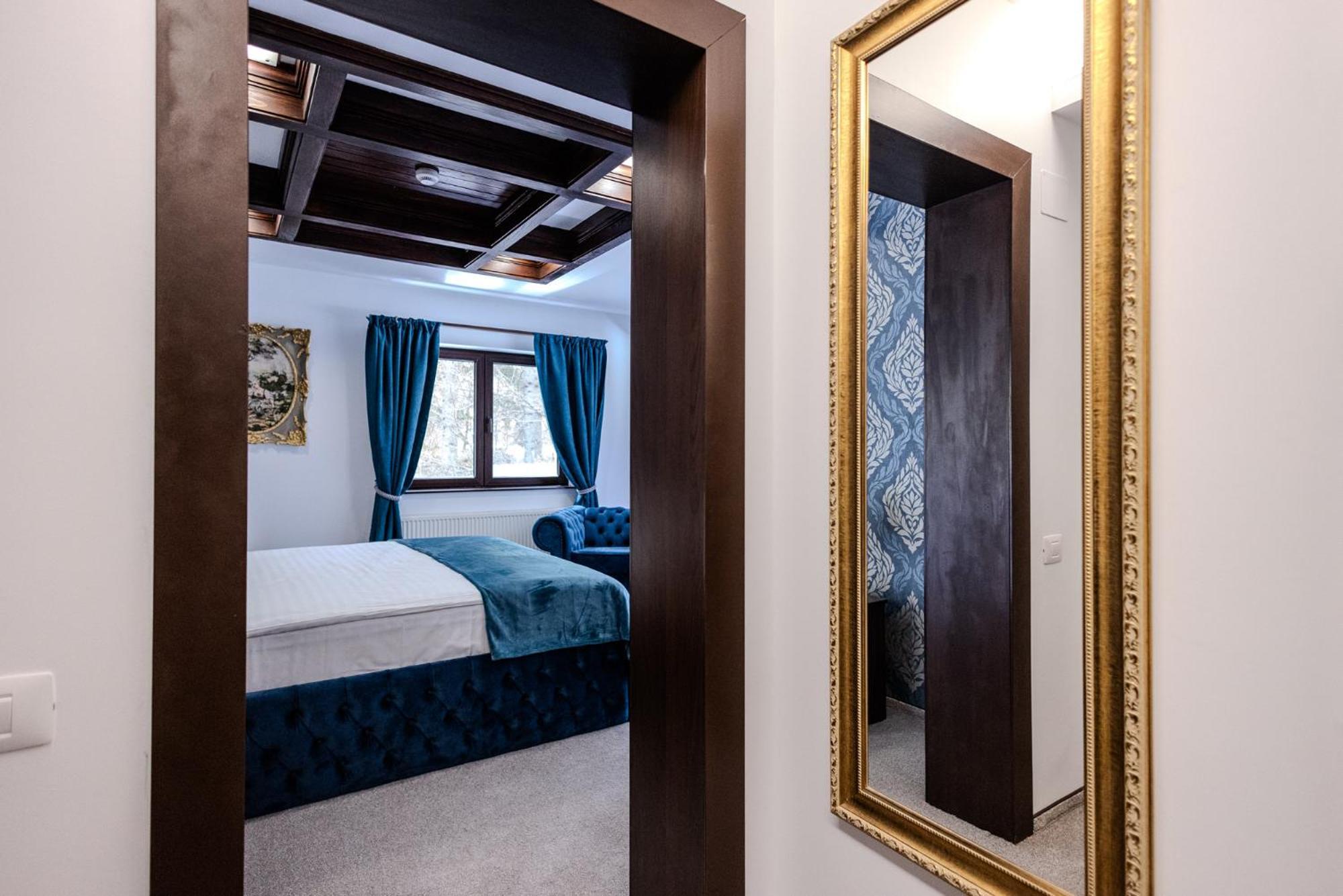 سِنايا Villa Tom المظهر الخارجي الصورة