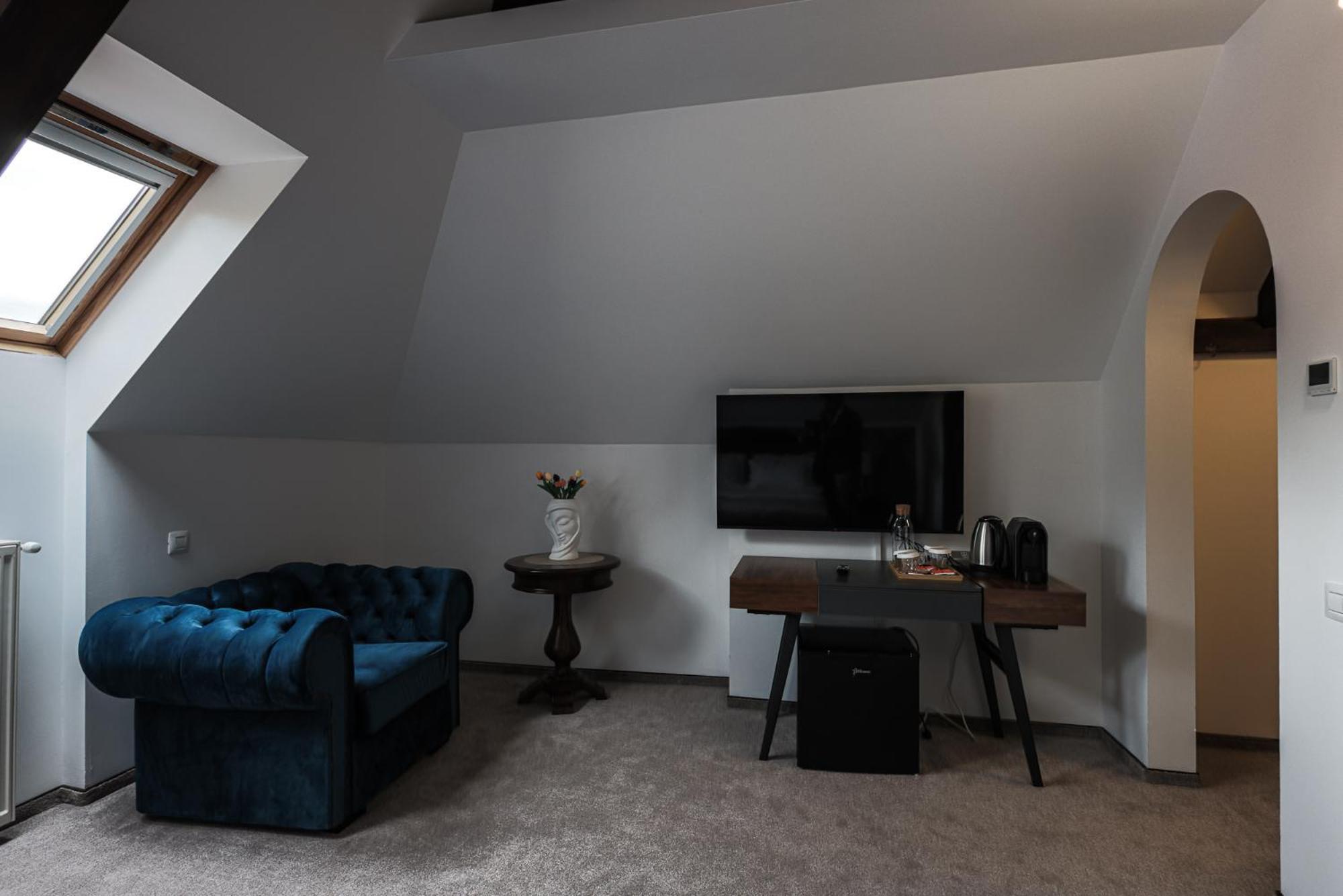 سِنايا Villa Tom المظهر الخارجي الصورة